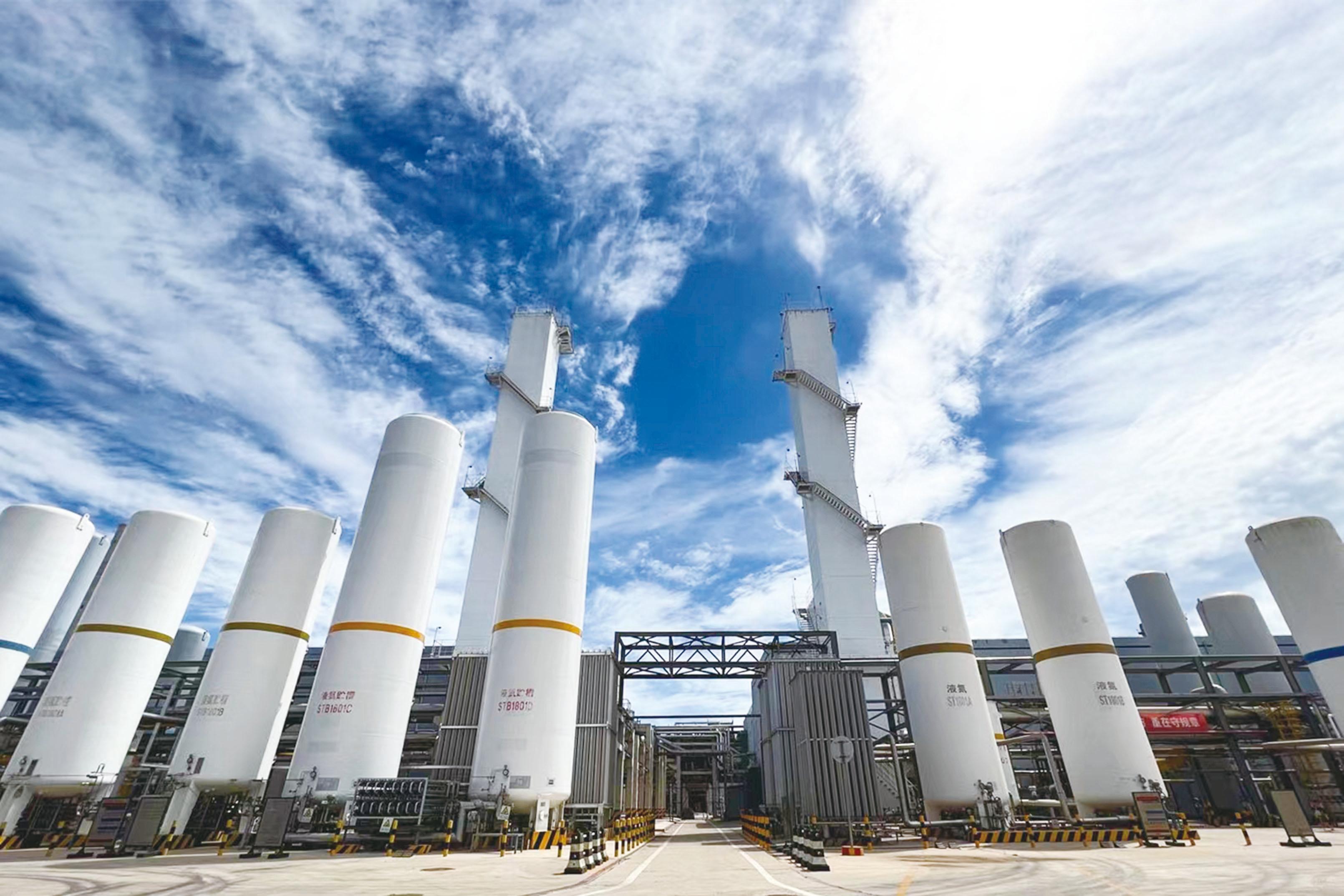 “兩高”行(háng)業核查組(zu)到海灣化(huà)學核查指(zhi)導