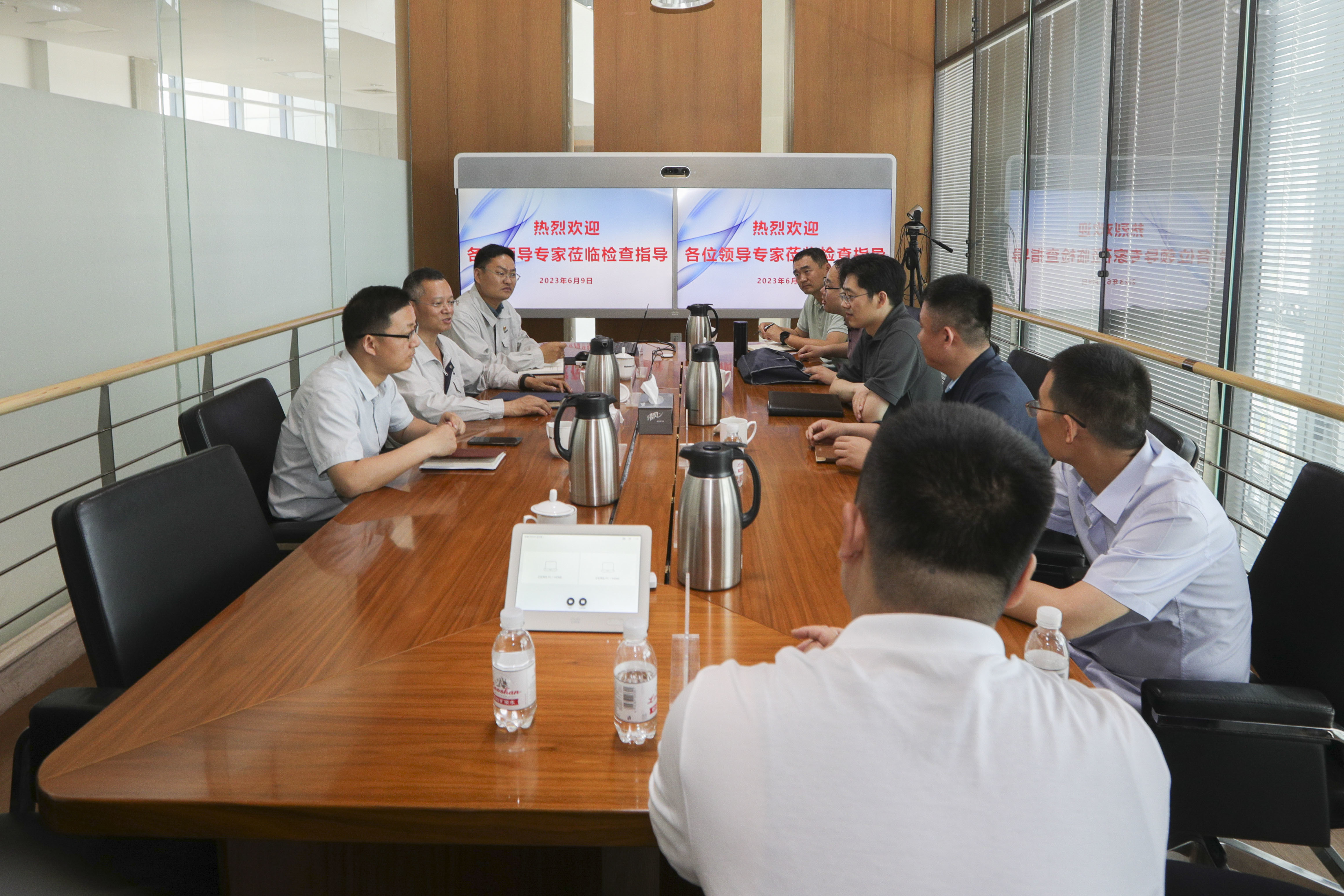 省應(yīng)急廳到海灣化學(xué)開展異地執法檢(jiǎn)查